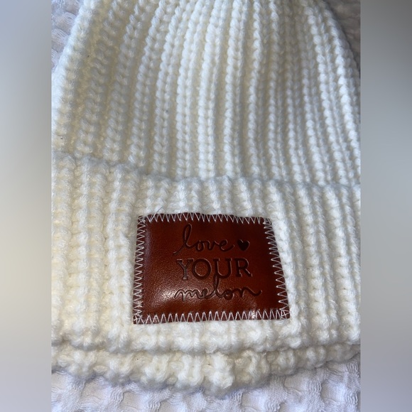 Love your melon cream hat with Pom - Picture 6 of 6